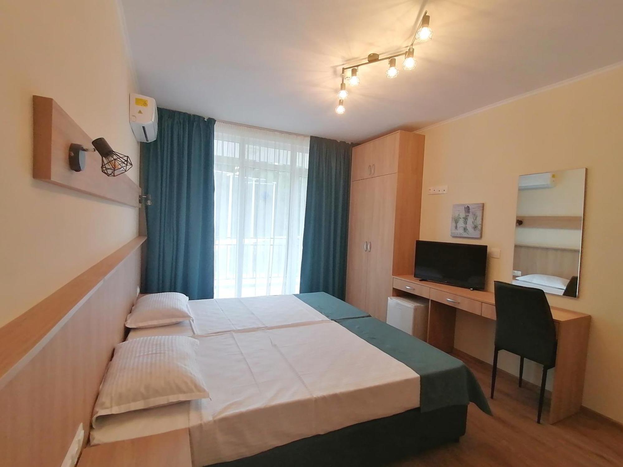 Hotel Samara With Relax Area Balchik Exterior foto