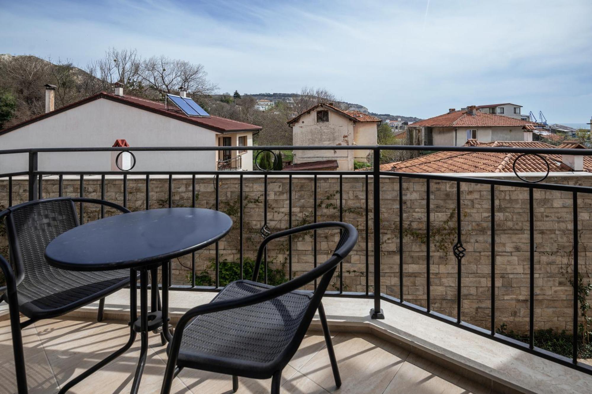 Hotel Samara With Relax Area Balchik Exterior foto